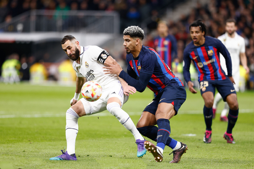 包含银川贺兰山一锤定音，成功晋级半决赛的词条